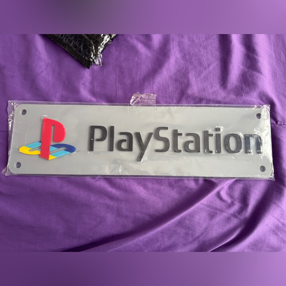 PlayStation: Logo Wall Plague, Original PlayStation Logo, Color: Gray & Black